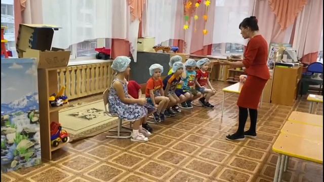 Удивительный воздух / опытно-экспериментальное занятие