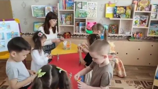 @Бутина Ирина Алексеевна. Презентация книжного уголка. смотреть онлайн