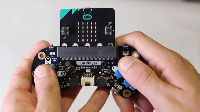 Space Invaders in Micropython on Micro:bit смотреть онлайн