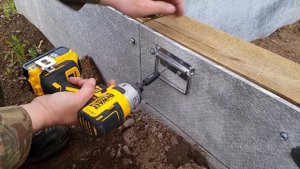 DeWalt DCK299P2 Combo Kit в работе, доделываю теплицы..