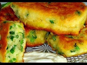 Оладьи на кефире с зелёным луком