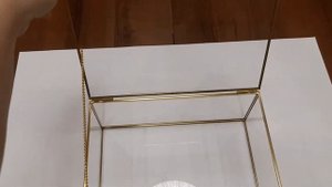 СТЕКЛЯННАЯ ШКАТУЛКА ДЛЯ ИНТЕРЬЕРА