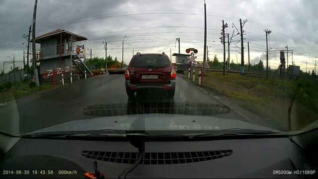 В Рыбацком проехать переезд можно по знакомству