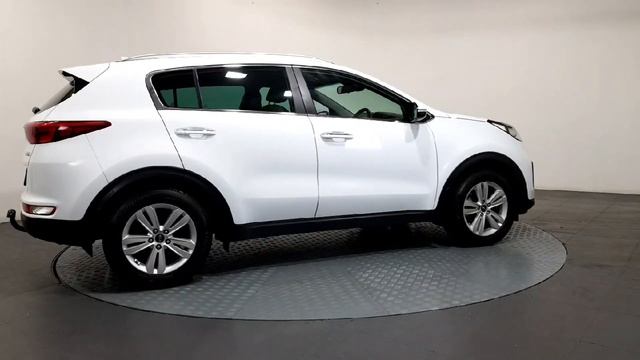181CW12 - 2018 Kia Sportage 1.7D Platinum, Sat Nav, Parking Assist, LED DRL... смотреть онлайн