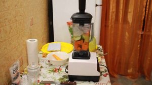 СУПЕР ВКУСНЫЙ тыквенный рецепт смузи в блендере, готовим в китайском аналоге Vitamix