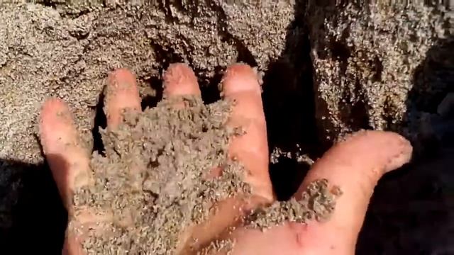 Вид сбоку земли на глубину 20 метров. смотреть онлайн