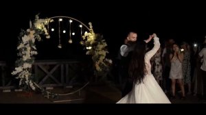 Jasmine Thompson - Willow. Wedding dance.