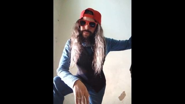 Длинноволосый мужчина-Почему я в детстве возненавидел короткие волосы и понял что короткие плохо!