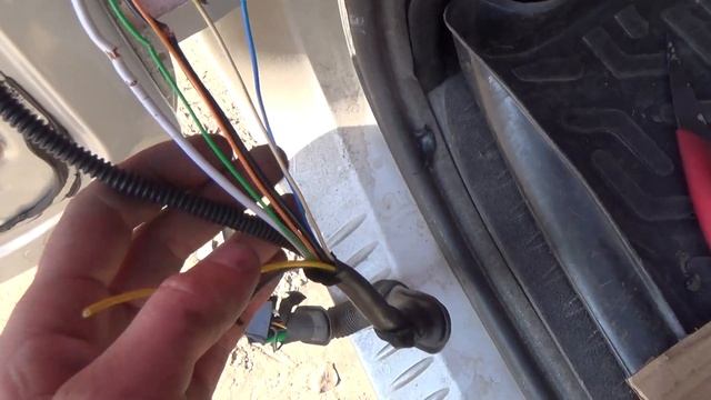 Болезнь всех LADA LARGUS  провода задней дверки смотреть онлайн