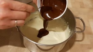 Он ТОПОВЫЙ! Шоколадный Бисквитный РУЛЕТ к чаю на Скорую руку. НЕЖНЫЙ Бисквит с ШОКОЛАДНЫМ Кремом