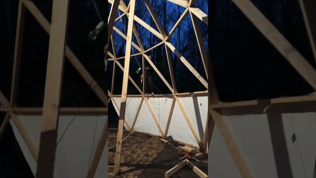 Делаем купольные шатры 89254095944 #геокупол #стройка #круглоеозеро #праздник #дома #купольныйдом смотреть онлайн