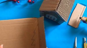 Новогодний домик из Картонной коробки ? Новогодние Поделки Своими руками Как сделать