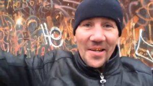 Узловая. Алкаши пляшут и исполняют акробатические этюды