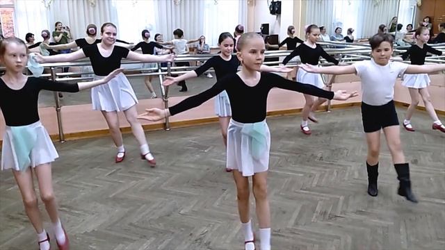Открытый урок народного танца - 2022