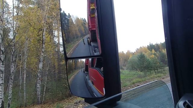 Как выгружать асфальт в асфальтоукладчик!!!))) смотреть онлайн