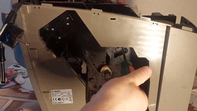 кофемашина BOSCH не дает кофе смотреть онлайн