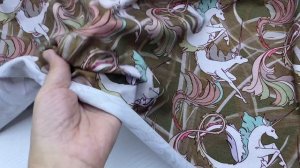 Трикотаж  цвета хаки с принтом  белые единороги 38076