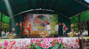 Дефиле театра мод "Синтез". "Летняя иллюзия".