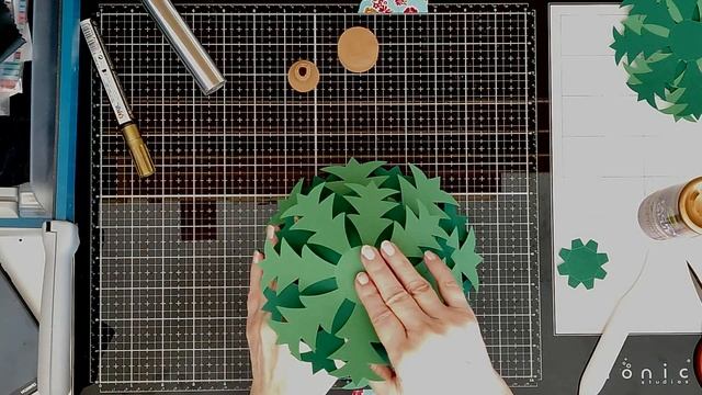 Christmas Tree, SVG, PDF, EPS, DXF AND Silhouette studio files. смотреть онлайн