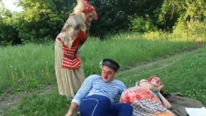 Юморное поздравление брата на свадьбу в стиле деревня дураков.
