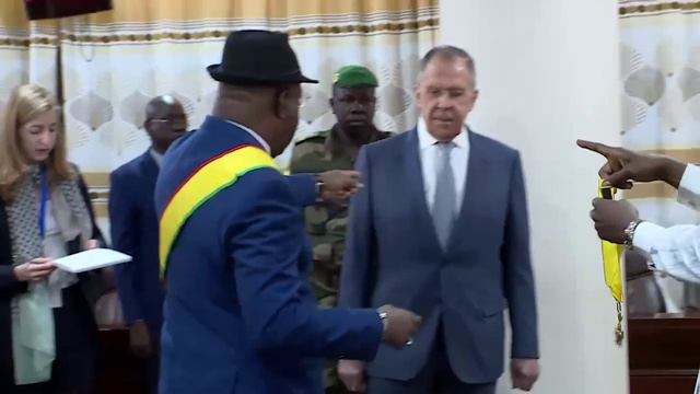 Награждение С.Лаврова Национальным орденом Мали степени Командор, Бамако, 7 февраля 2023 года