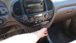 Toyota Sequoia Review | 2001-2007 | 1st Gen