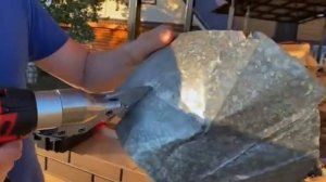 Аккумуляторные строительные ножницы AQUILA - лучший вариант для кровельщика