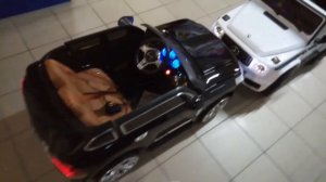 Видео сравнения детских электромобилей Тойота и Гелендваген G63   какая машина лучше и быстрее