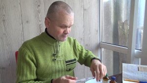 Как правильно и просто научится выполнять укол внутримышечный. Как колоть укол в ягодицу.