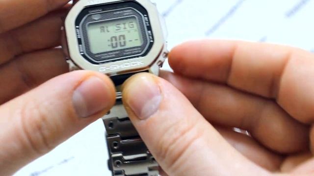 Часы Casio G Shock GMW B5000D 1E - Инструкция, как настроить от PresidentWatches.Ru смотреть онлайн