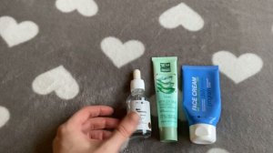 МИНИМАЛИЗМ В КОСМЕТИКЕ, УХОДОМ ЗА ЛИЦОМ, ТЕЛОМ И ВОЛОСАМИ