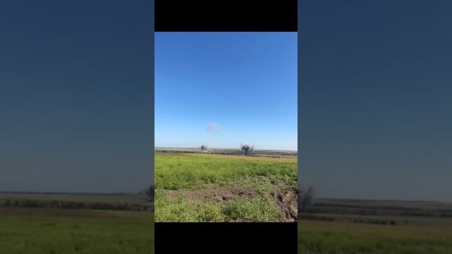 Бандеровец снимает прилеты русских авиабомб ФАБ-500