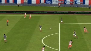 ЧЕРЕЗ СЕБЯ ËУ