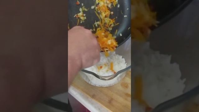 Зеркальный карп? фаршированный, в духовке ?? #food #fishing смотреть онлайн