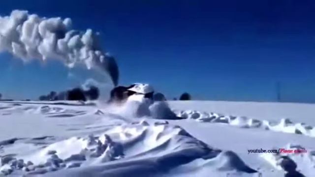 Снегоход поезд смотреть онлайн