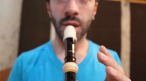 Comparativo Flautas Doce Aulos 503B e Yamaha YRS-23 [Recorder Comparison]