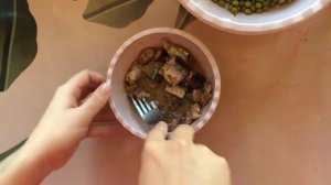 Салат из консервированной сайры. Один из вариантов салата на скорую руку
