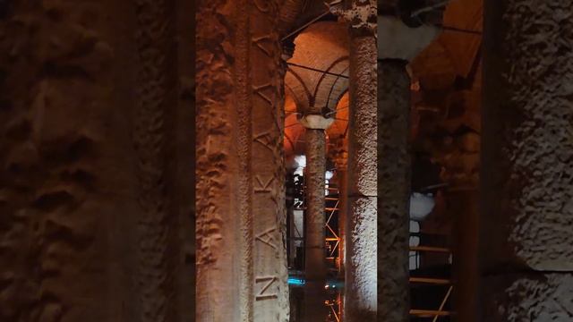 Ancient Stolen Columns of the Basilica Cistern in Istanbul | Türkiye 🇹🇷 Turkey смотреть онлайн