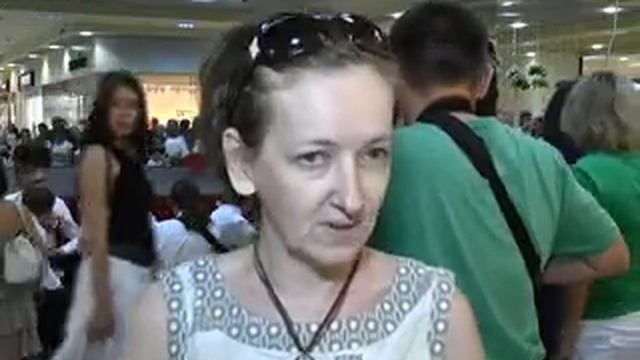 Акция "Собери портфель ребенку". Вручение подарков детям в ТЦ "Караван" смотреть онлайн