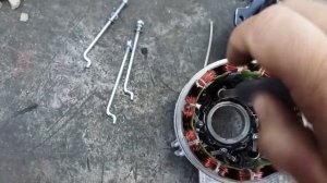 К 701 где взять переменный ток в генераторе для тахометра.