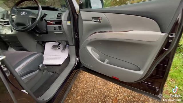 TOYOTA ESTIMA 2.4 AERAS 20TH ANNIVERSARY PETROL AUTO PURPLE MODELLISTA BODY KIT 2011 KLAW MOTORS