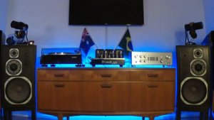 McIntosh MC240 + Yamaha NS1000 demo