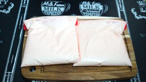 Замораживаю ряженку в пакете и получается творожный сыр на завтрак. Делюсь рецептом.