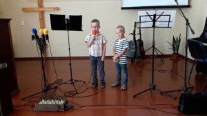 Дети рассказывают стихи