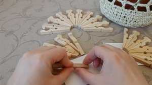 Салфетница из деревянных прищепок. Мастер-класс