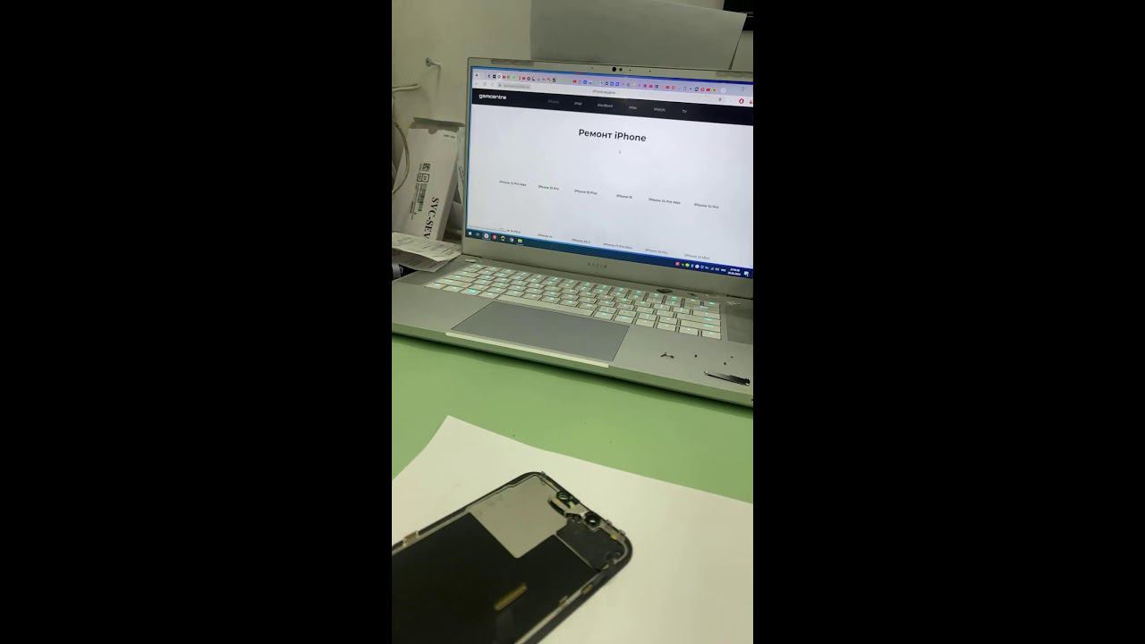 Разбираем iPhone 13 Pro, не включается смотреть онлайн