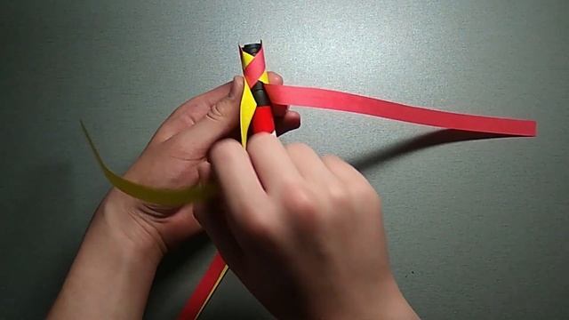 Как сделать китайскую ЛОВУШКУ для пальцев смотреть онлайн