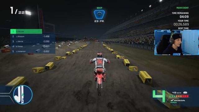 First Time Look & NEW FEATURES! - Monster Energy Supercross - The Official Videogame 4 смотреть онлайн