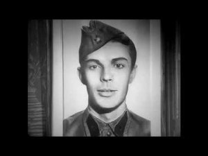 Я не знаю, останусь ли жив, но точно знаю: СССР останется! Одна из лучших сцен "Мне двадцать лет"