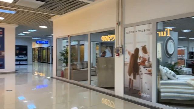 Тбилиси. Торговый центр «Hualing». Куда пойти и как не потеряться в лабиринтах. смотреть онлайн